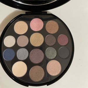Elizabeth Arden eyeshadow pallet